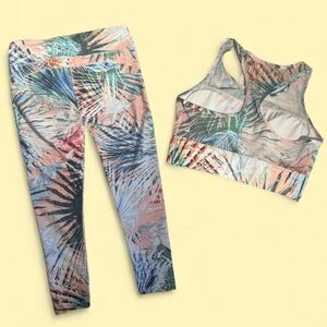 Fabletics Marbella Tropical Print Matching Set Leggings M Bra L